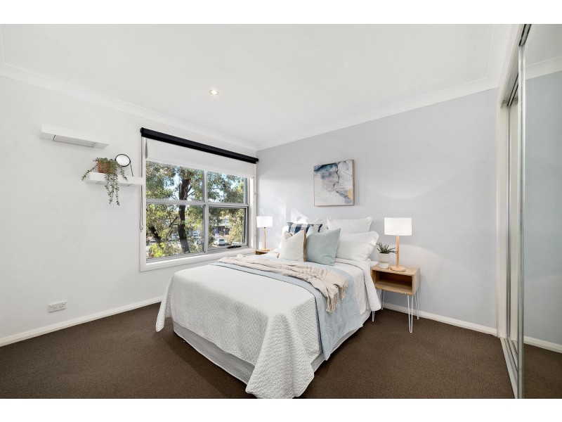 3/6 Webber Crescent, Calwell ACT 2905