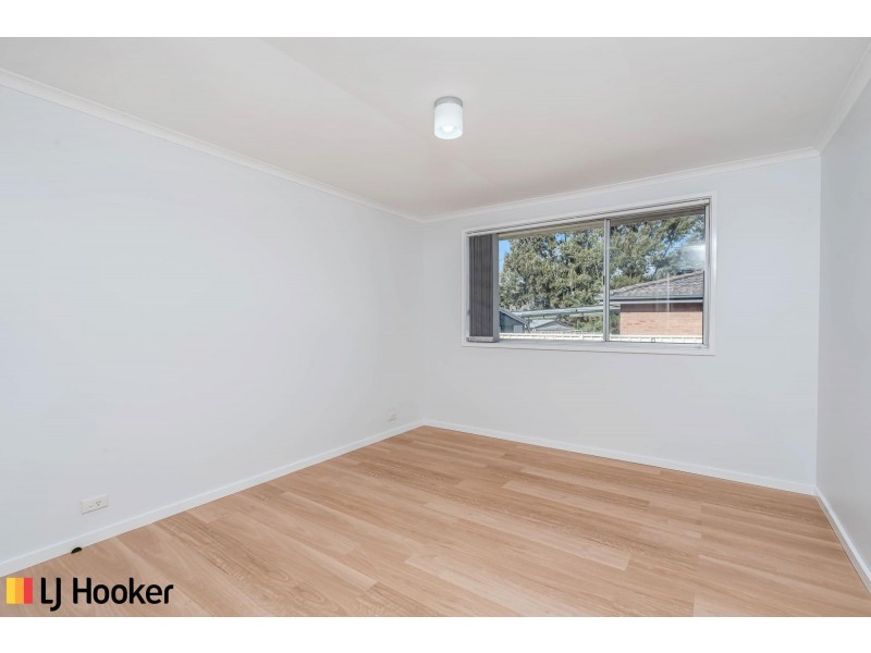 11 Forsyth Place, Charnwood ACT 2615