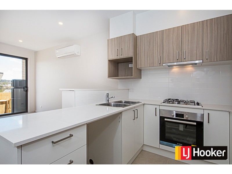 17/15 Wanderlight Avenue, Lawson ACT 2617