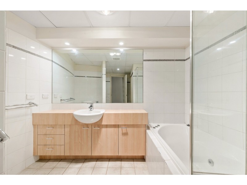 33/17 Eldridge Crescent, Garran ACT 2605