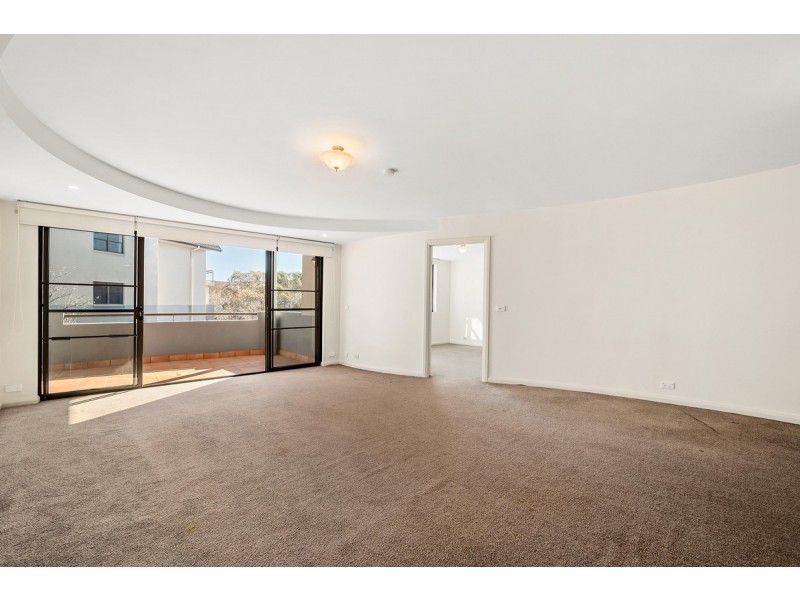 33/17 Eldridge Crescent, Garran ACT 2605