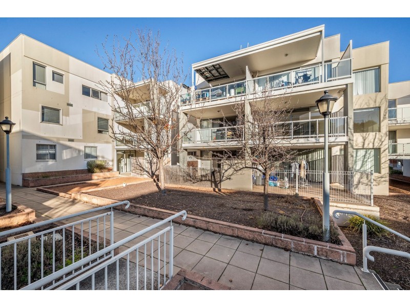 21/2 Eardley Street, Bruce ACT 2617