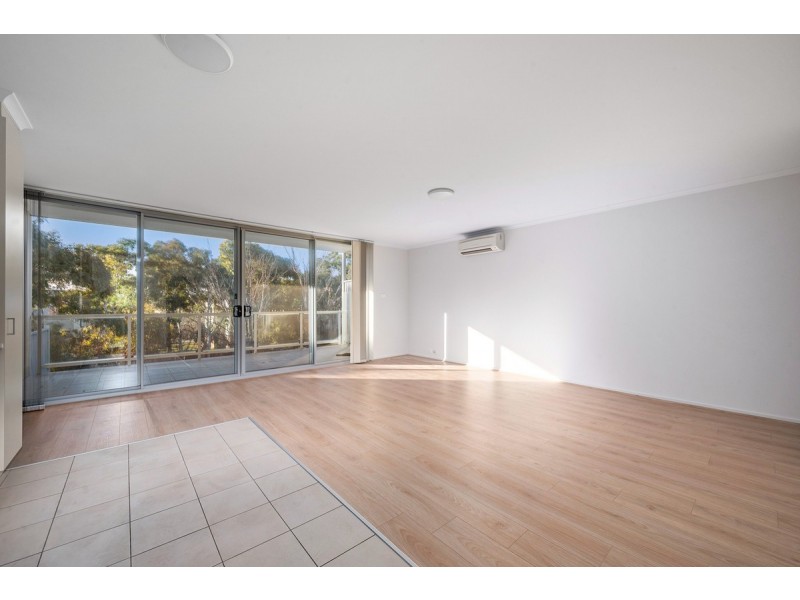 21/2 Eardley Street, Bruce ACT 2617