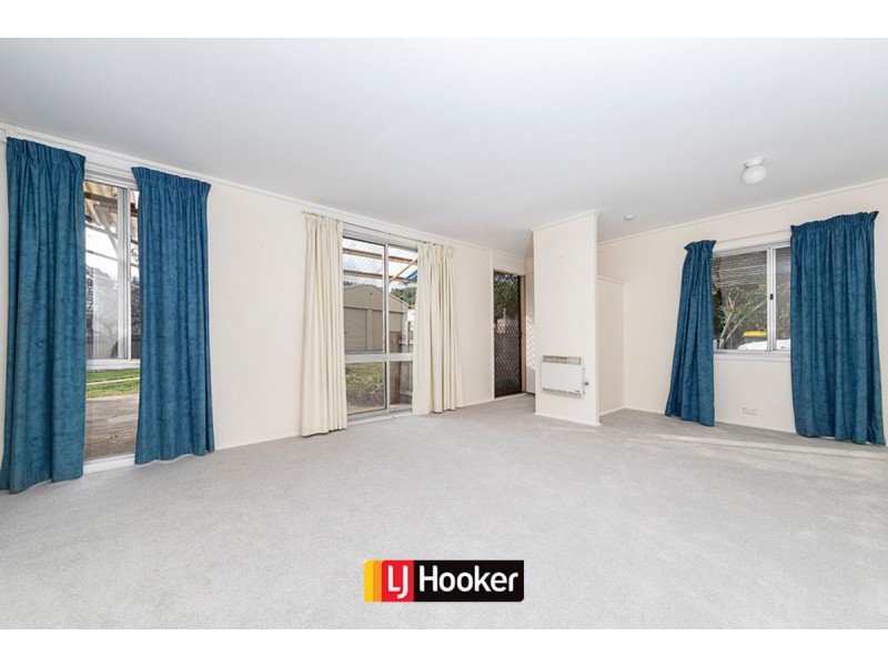 121 Sternberg Crescent, Wanniassa ACT 2903
