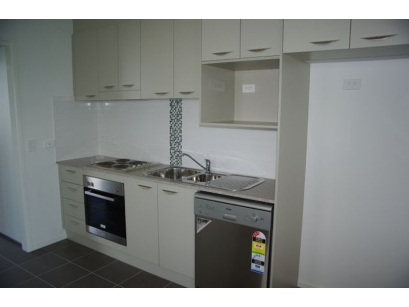 16/329 Flemington Road, Franklin ACT 2913