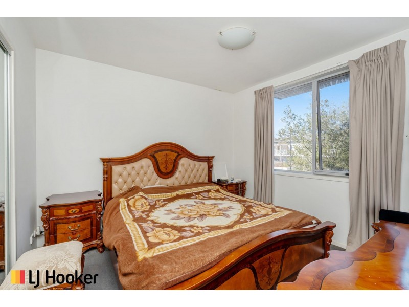 16/329 Flemington Road, Franklin ACT 2913