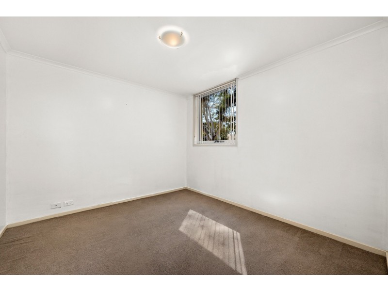 22/2 Eardley Street, Bruce ACT 2617