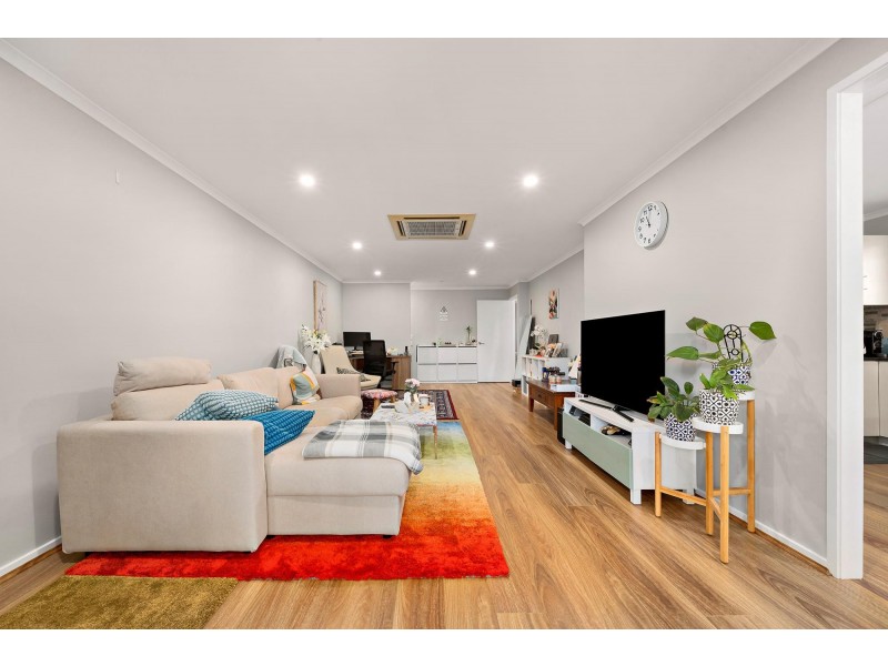 42/46 Paul Coe Crescent, Ngunnawal ACT 2913