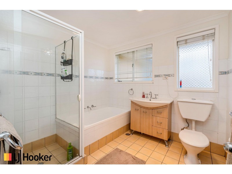5 Wrest Street, Lyons ACT 2606
