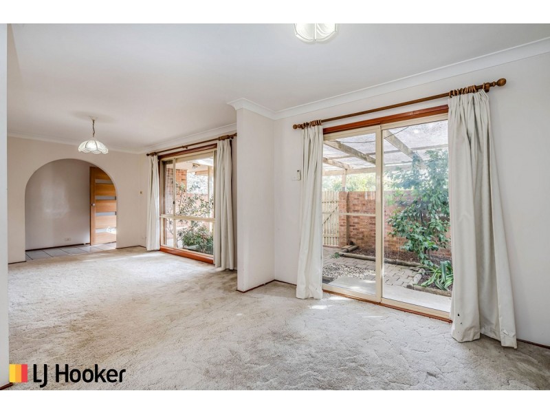 18 Castor Place, Giralang ACT 2617