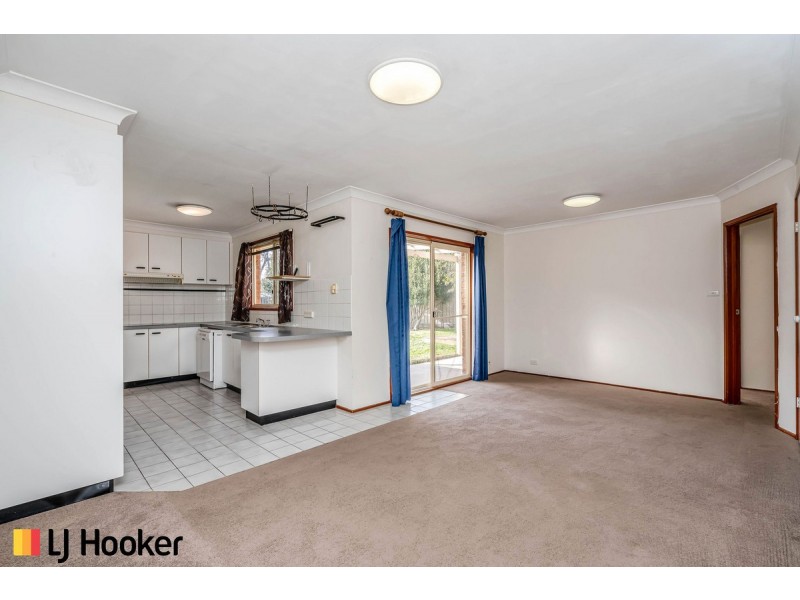 18 Castor Place, Giralang ACT 2617