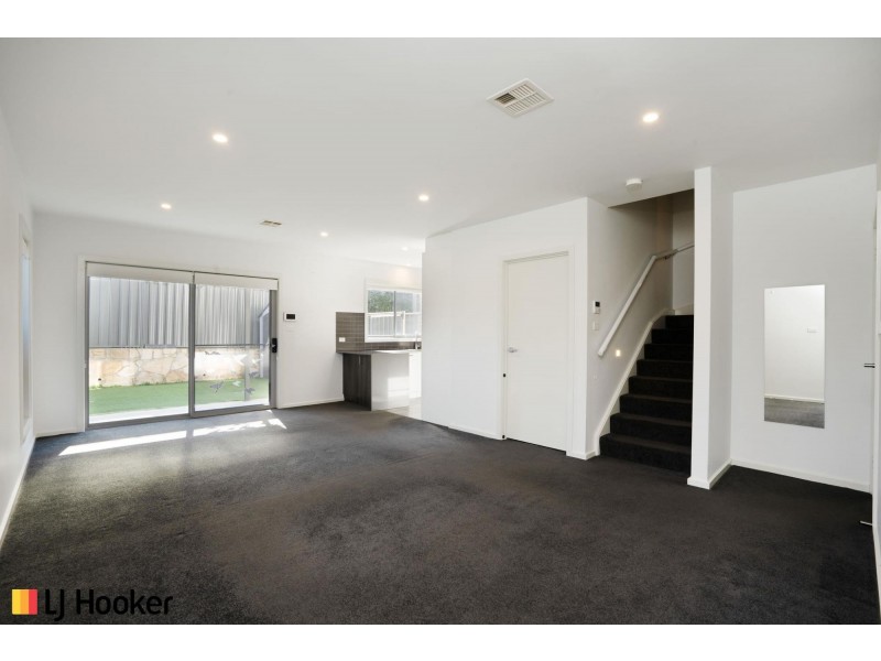 10/17 Billabong Street, Lawson ACT 2617
