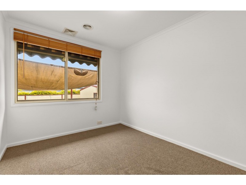 8 Nyawi Place, Giralang ACT 2617