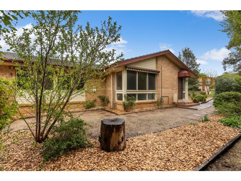8 Nyawi Place, Giralang ACT 2617