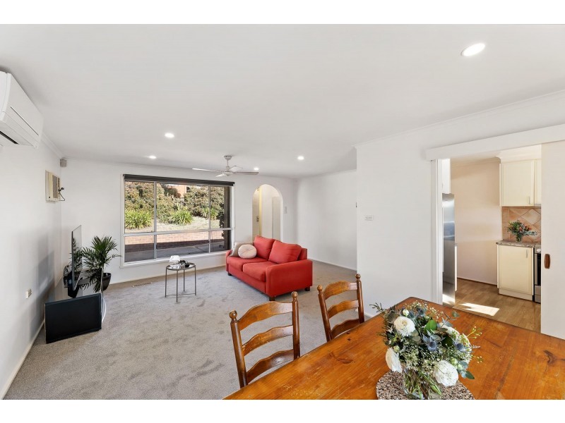 136 Chuculba Crescent, Giralang ACT 2617