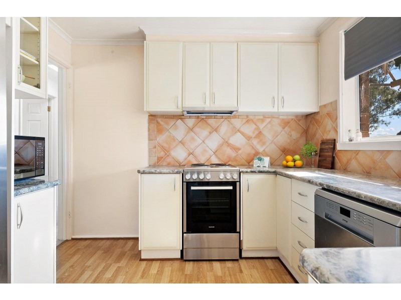 136 Chuculba Crescent, Giralang ACT 2617