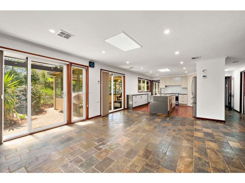 42 Tyrrell  Circuit, Kaleen ACT 2617