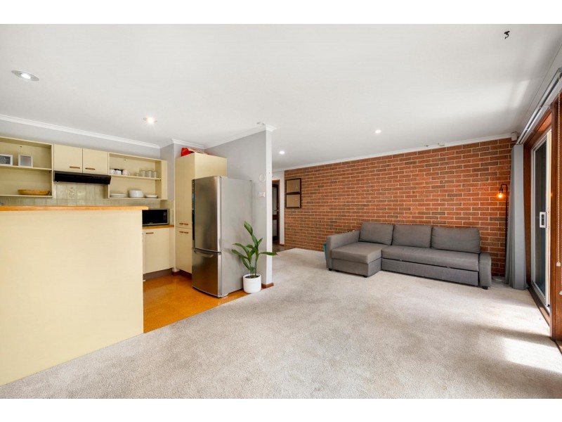 42 Tyrrell  Circuit, Kaleen ACT 2617