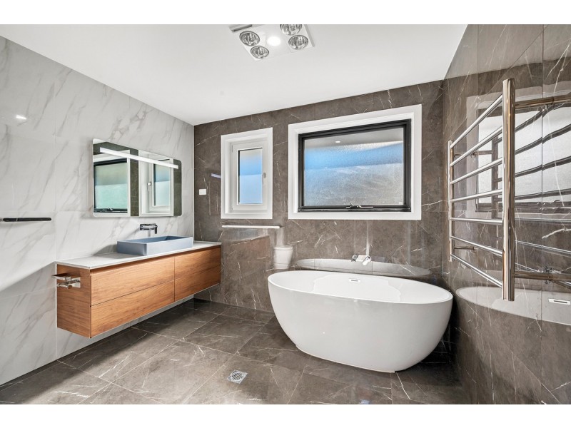 10 Mitta Place, Kaleen ACT 2617