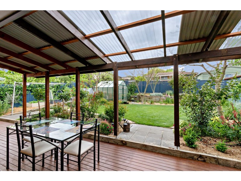 10 Dobinson Place, Flynn ACT 2615
