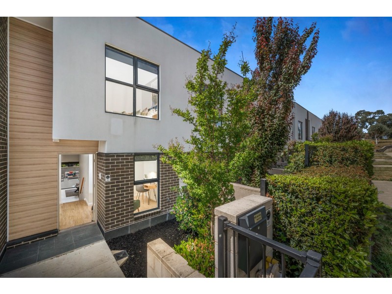 20 Narrambla Terrace, Lawson ACT 2617