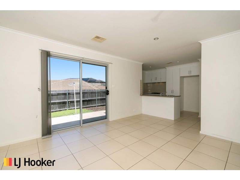 18/17 Margaret Tucker Street, Bonner ACT 2914