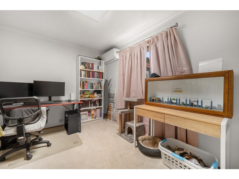 11/21 Alsop Close, Phillip ACT 2606