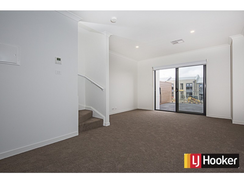 55/15 Jumbuck Crescent, Lawson ACT 2617