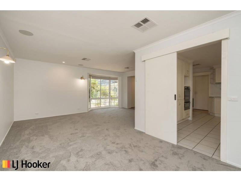 40 Dowthwaite Street, Fraser ACT 2615