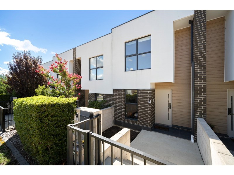 22 Narrambla Terrace, Lawson ACT 2617