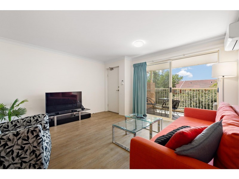51 Byron Court, Phillip ACT 2606