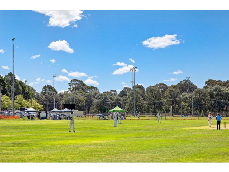 51 Byron Court, Phillip ACT 2606