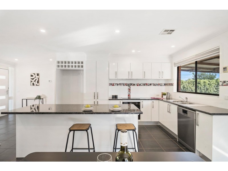 73 Owen Dixon Drive, Evatt ACT 2617