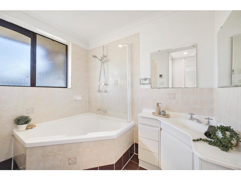 73 Owen Dixon Drive, Evatt ACT 2617
