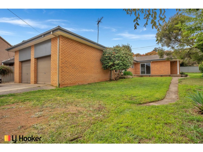 5 Lupus Place, Giralang ACT 2617