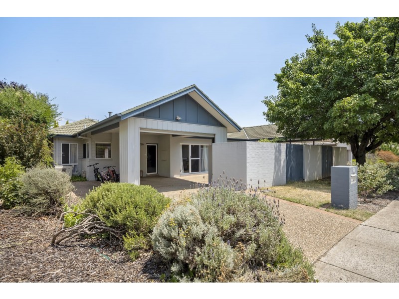 9a Cambage Street, Yarralumla ACT 2600