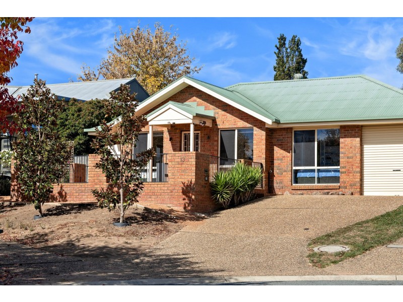 13 Isis Close, Amaroo ACT 2914