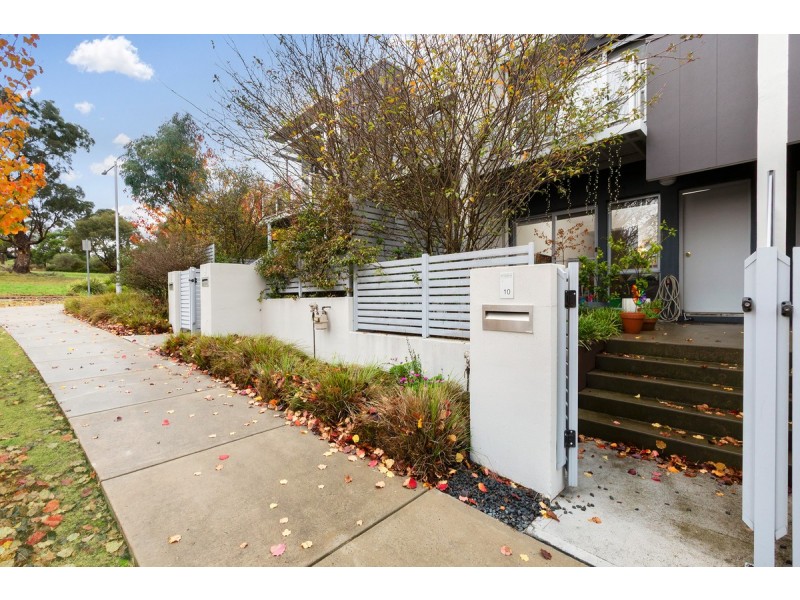 10/10 Junee Street, Crace ACT 2911