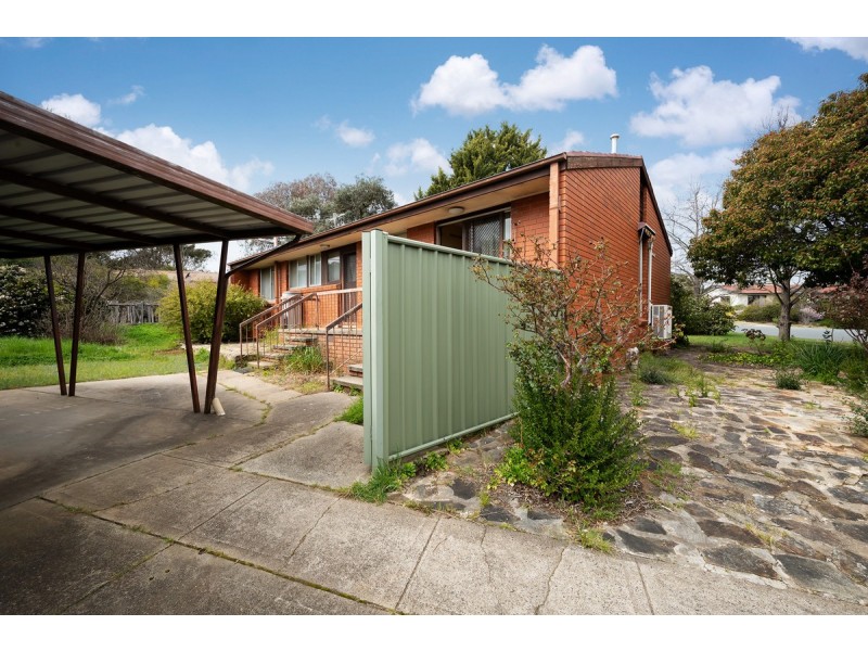 93 Canopus Crescent, Giralang ACT 2617