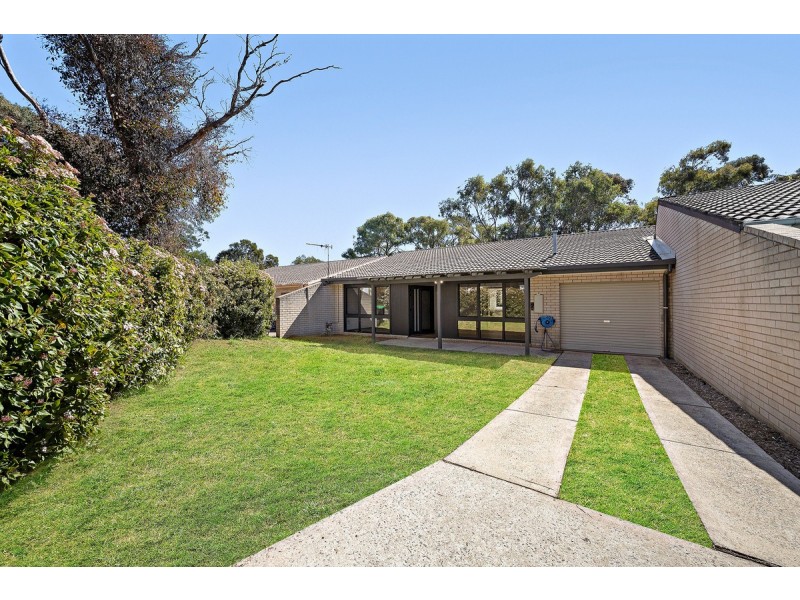 14 Brownlow Place, Holt ACT 2615