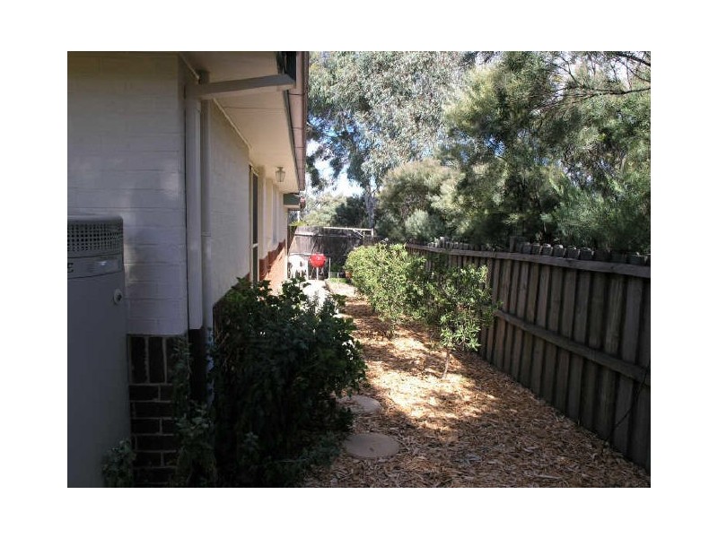 5/11 Clara Close, Amaroo ACT 2914