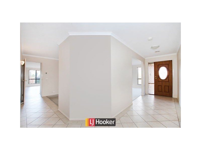 5 Hollingsworth Street, Gungahlin ACT 2912