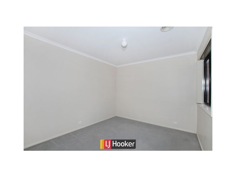 5 Hollingsworth Street, Gungahlin ACT 2912