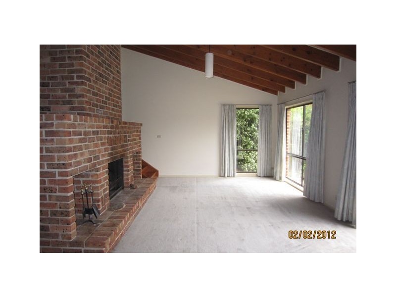 11 Dutterau Street, Lyneham ACT 2602