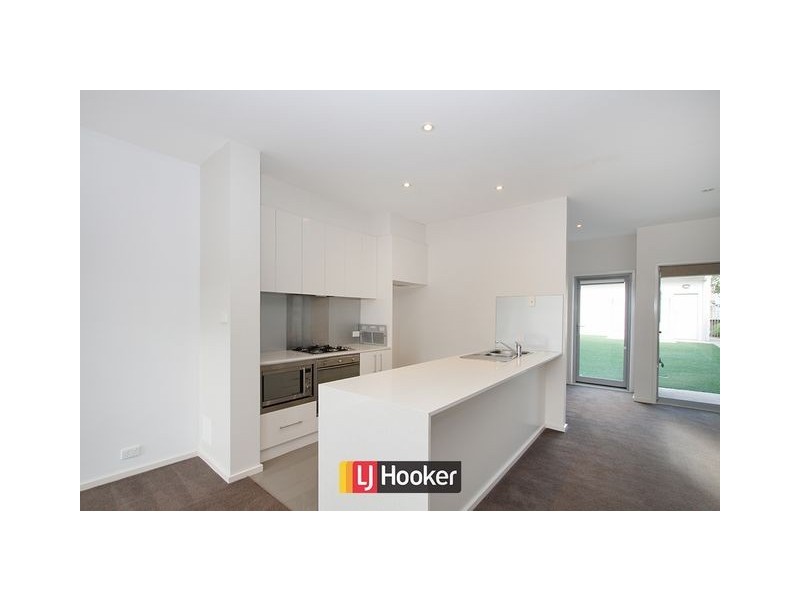 30 Aspinal Street, Watson ACT 2602