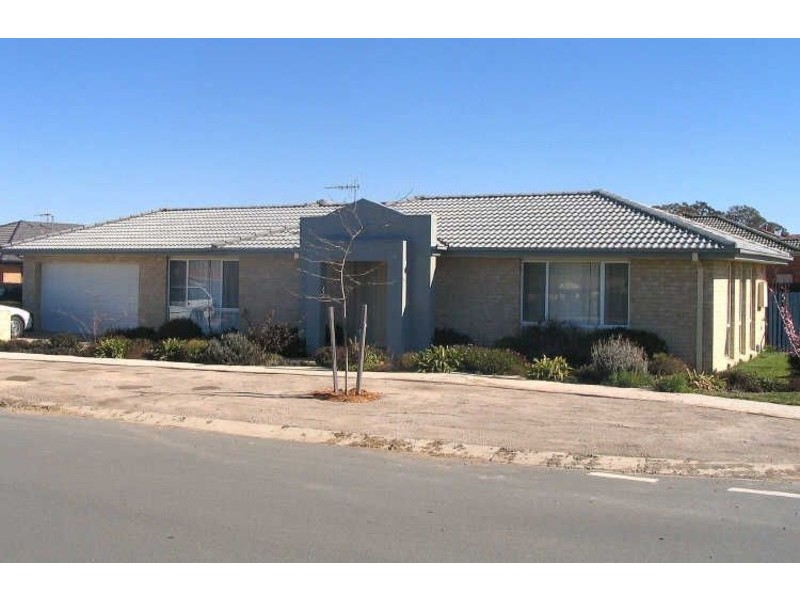 3 Carstairs Circuit, Amaroo ACT 2914