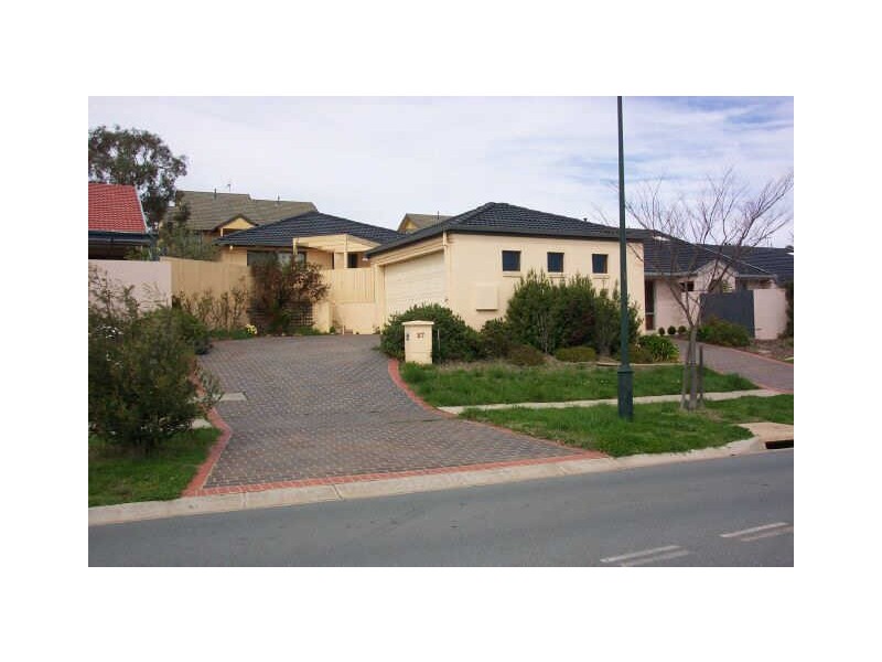 27 Lampard Circuit, Bruce ACT 2617
