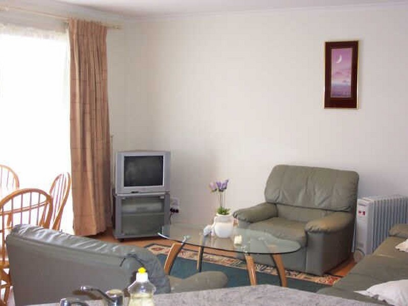 27 Lampard Circuit, Bruce ACT 2617