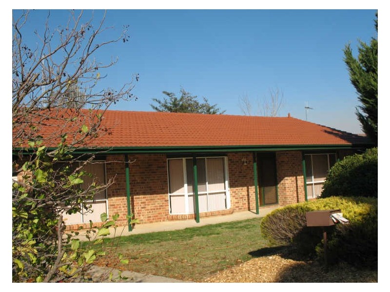 8 Pasmore Close, Kaleen ACT 2617