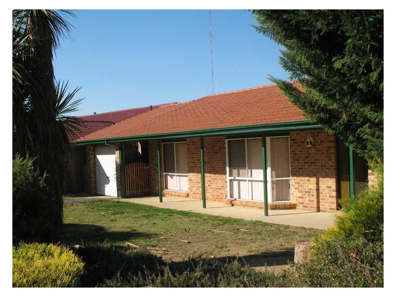 8 Pasmore Close, Kaleen ACT 2617